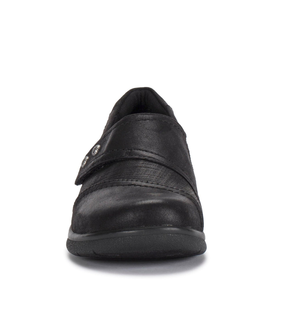 Baretraps Darma Slip On Black