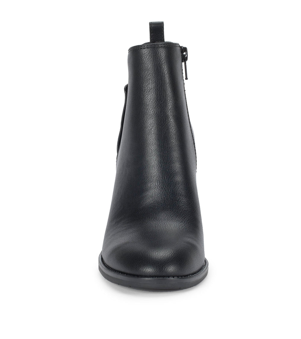 Baretraps Rhoslyn Block Heel Bootie Black