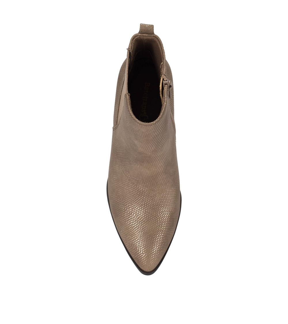 Baretraps Yancee Bootie Auburn