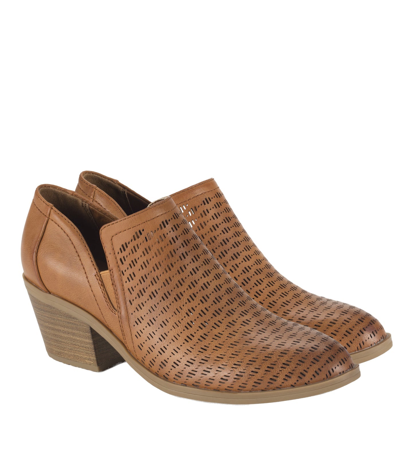 Baretraps Slaine Ankle Bootie Cognac