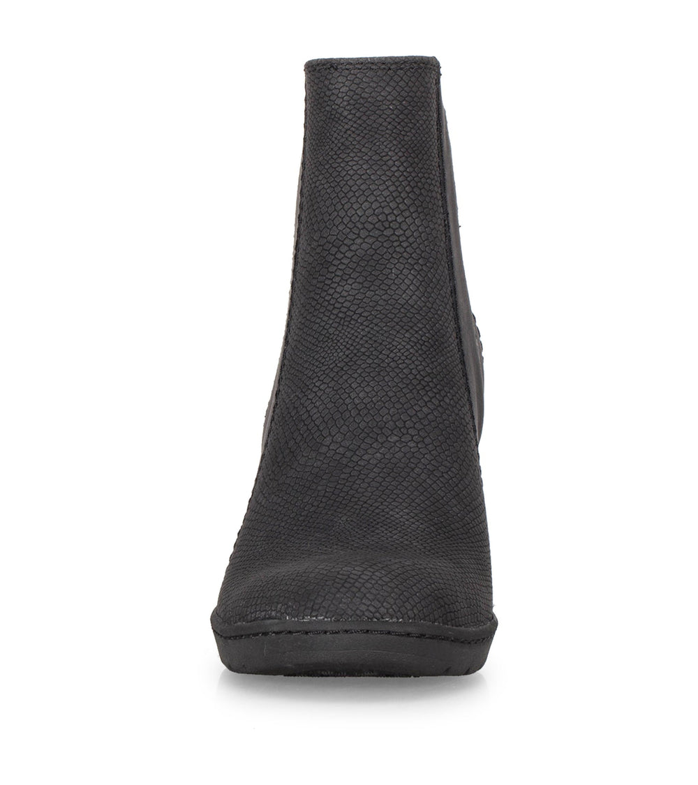 Baretraps Dasha Block Heel Bootie Black