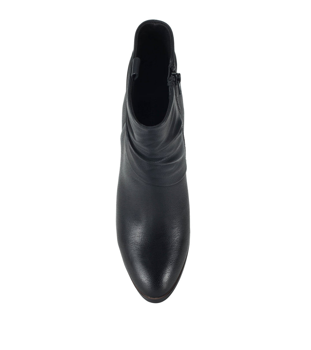 Baretraps Katherine Block Heel Bootie Black
